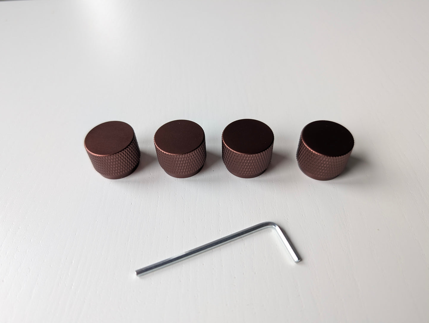 SMALL KNOB RED X 4 PCS SET CHOCOLATE 🍫