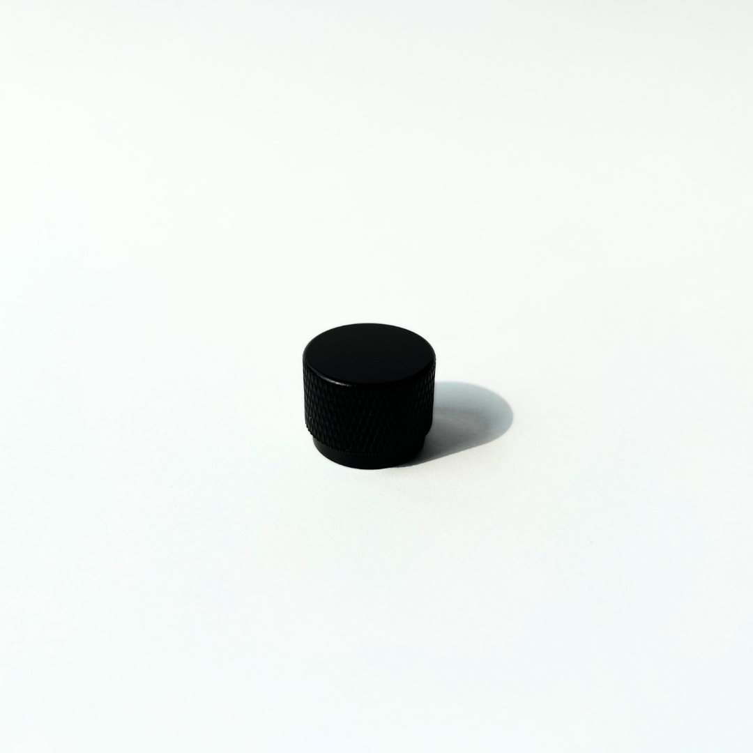 SMALL KNOB BLACK