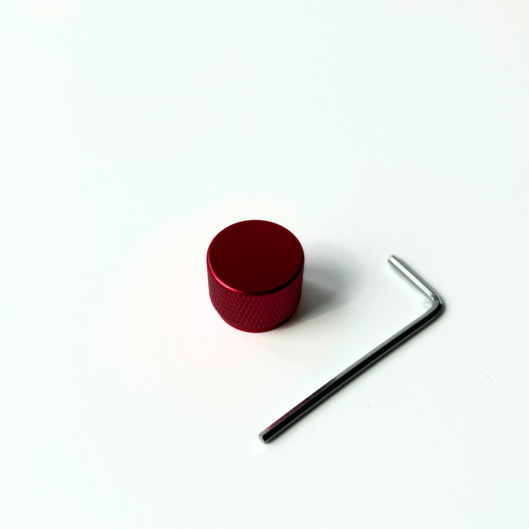 SMALL KNOB RED