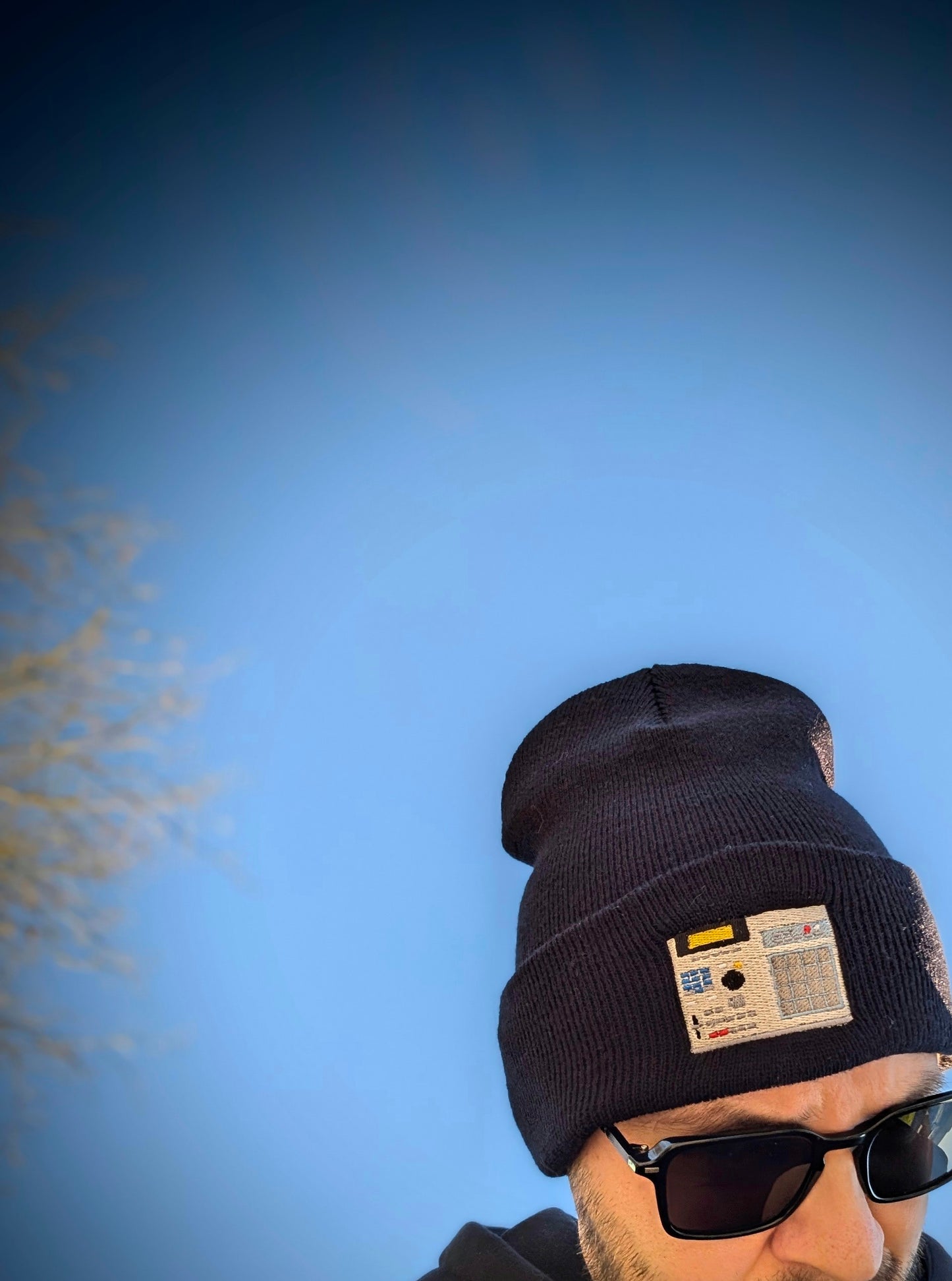 CLASSIC LONG WARM EMBRIODERED BEANIE "2000 XL"