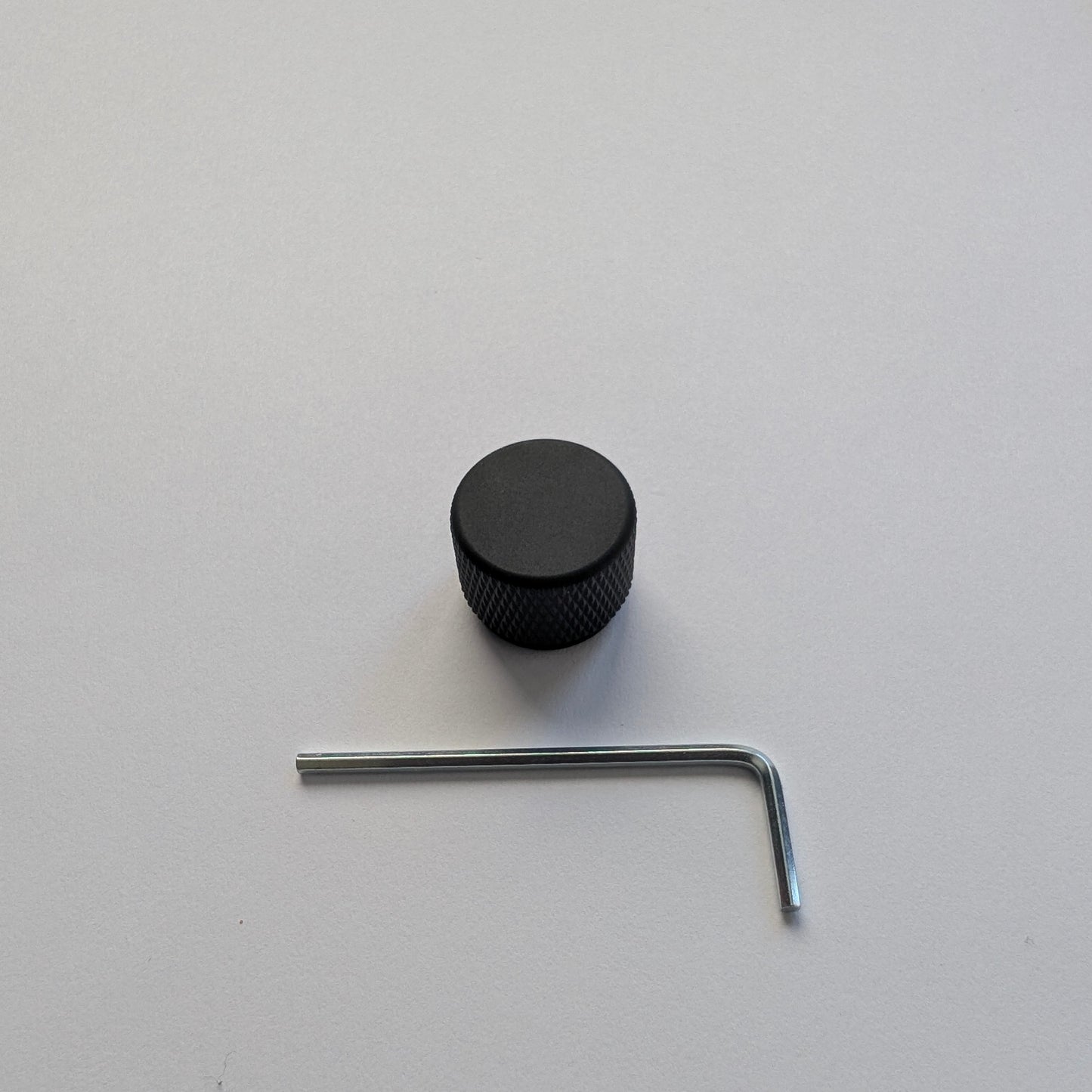SMALL KNOB BLACK