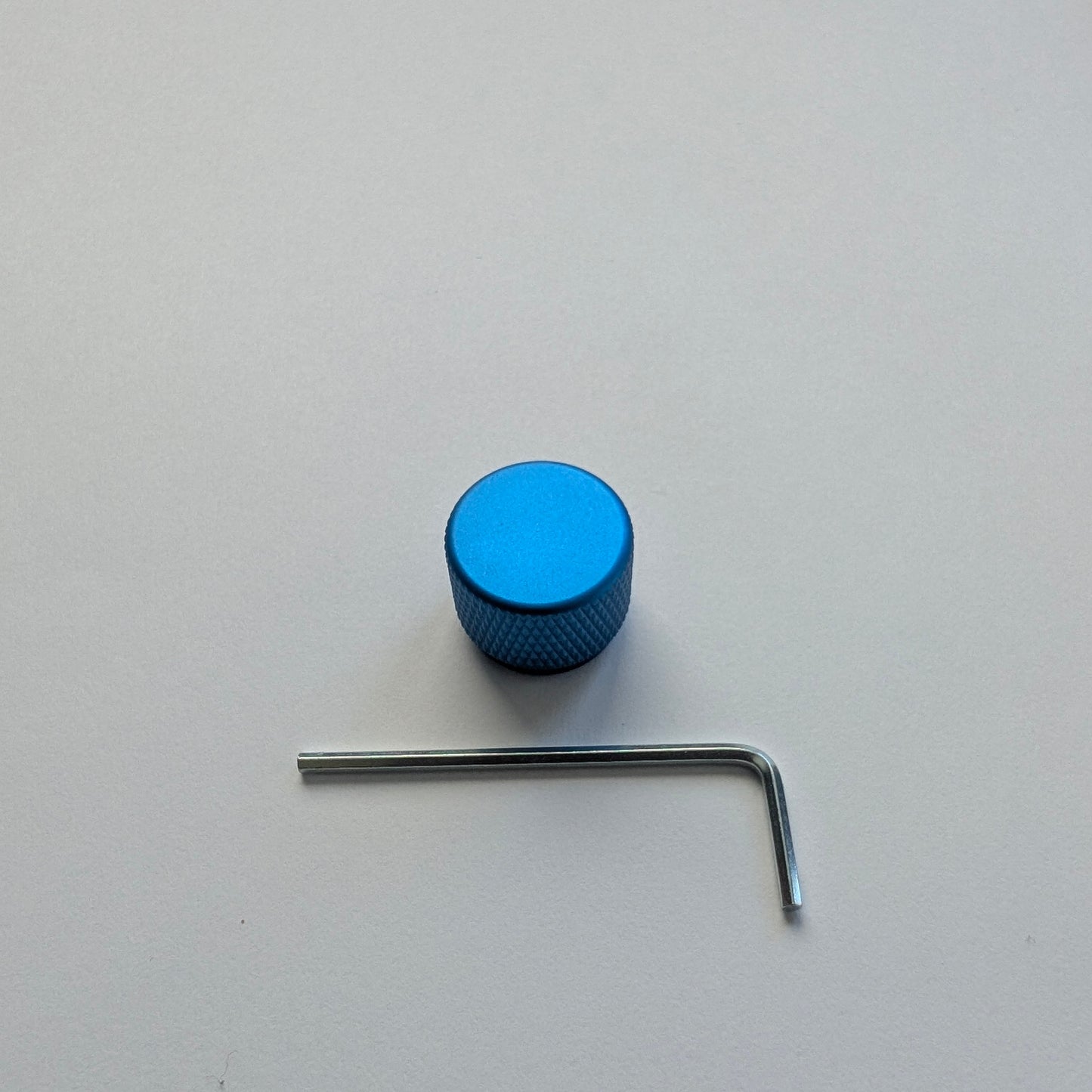 SMALL KNOB BLUE