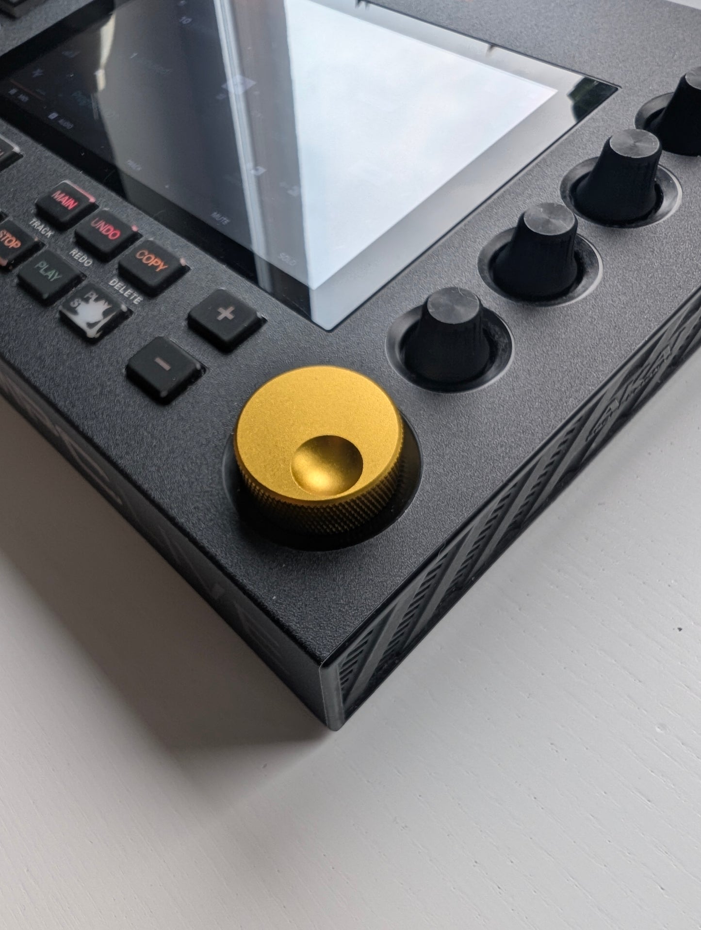 THE BIG KNOB - KLASYCZNY ZŁOTY