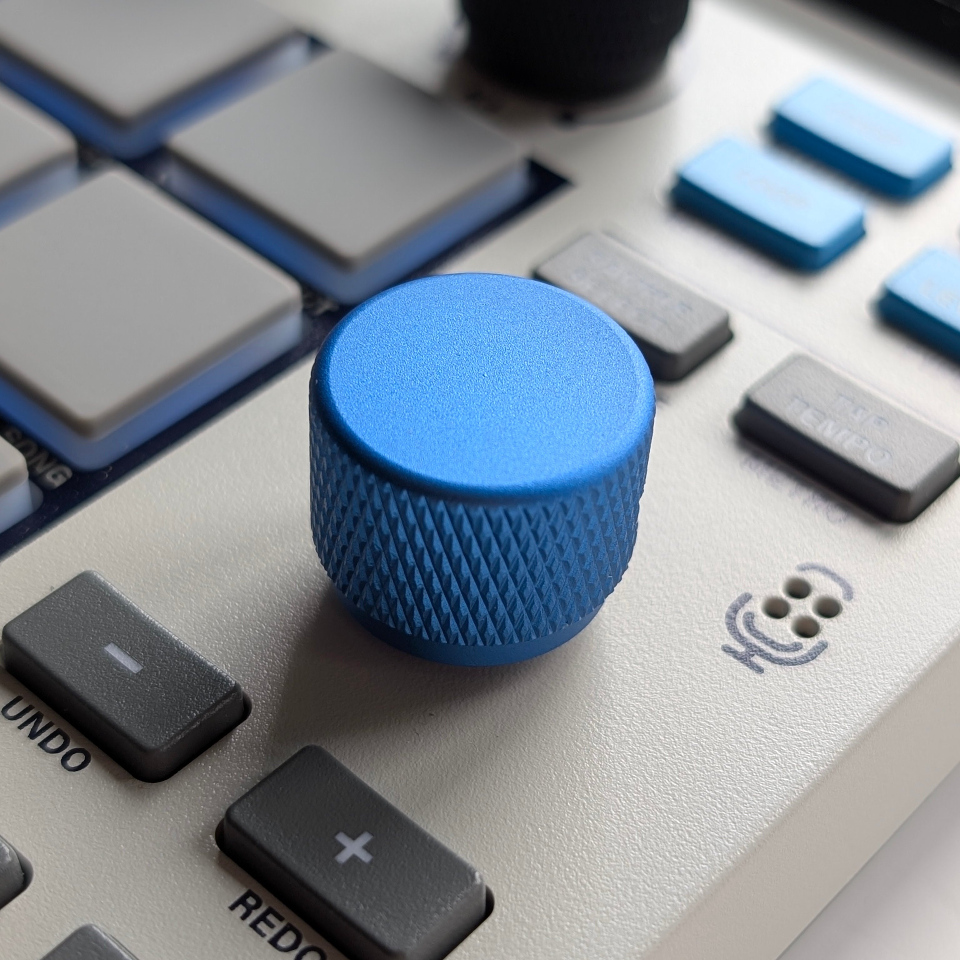 🔥NEW DROP🔥MPC SAMPLE FULL SET OF KNOBS (COLORWAYS