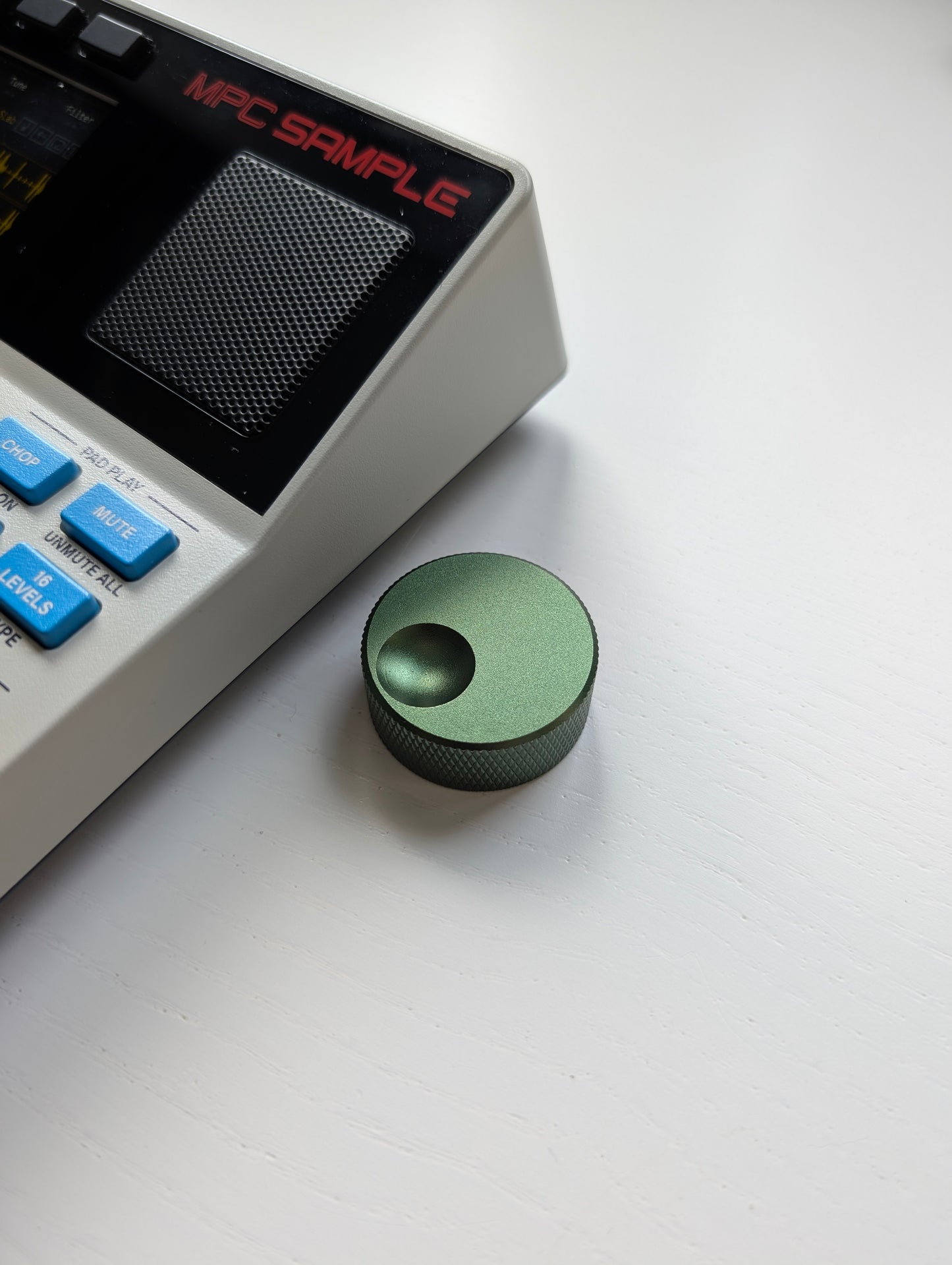 🔥NEW DROP🔥MPC SAMPLE BIG KNOB 🪖 DARK GREEN