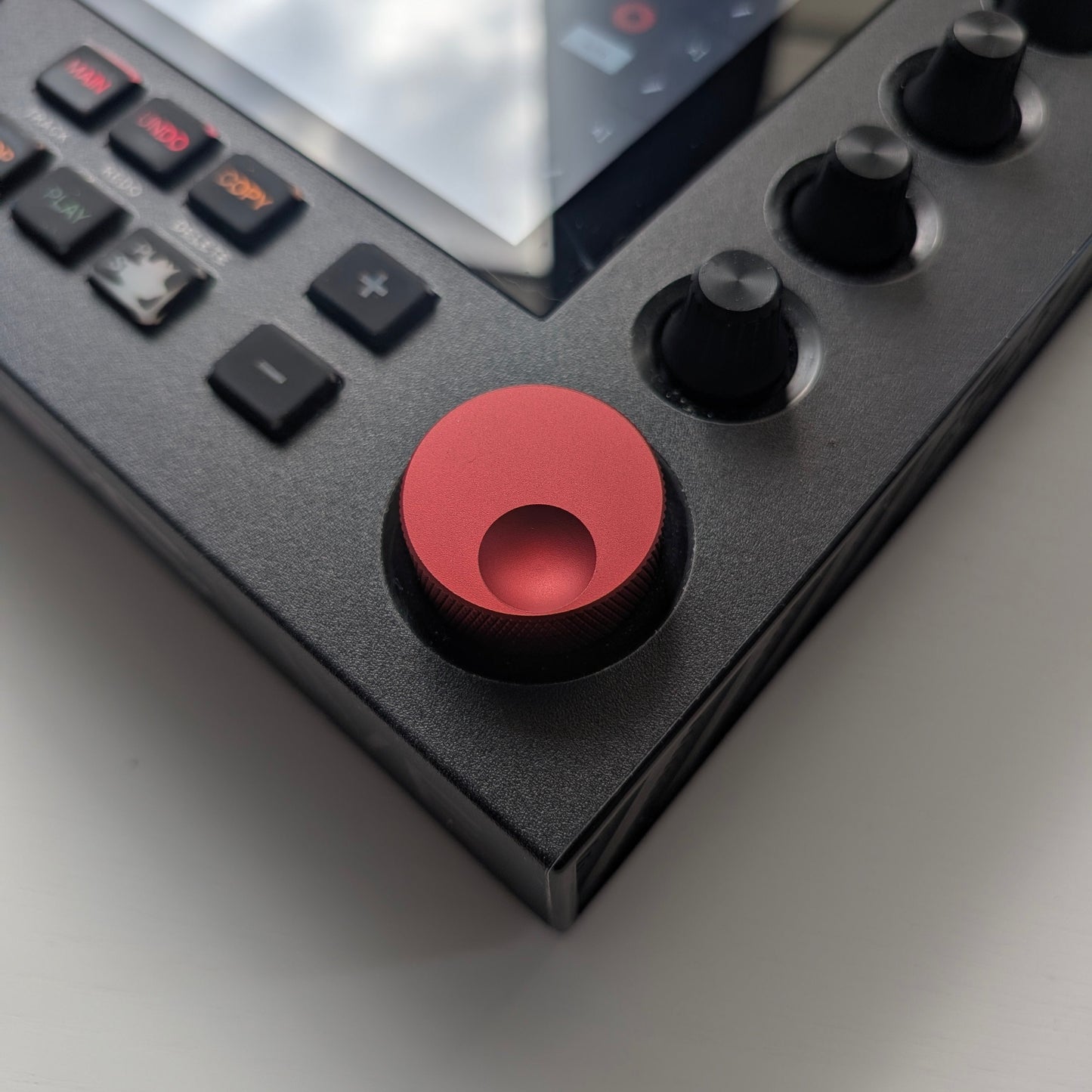 🔥NEW DROP🔥THE BIG KNOB - BRICK RED 🧱