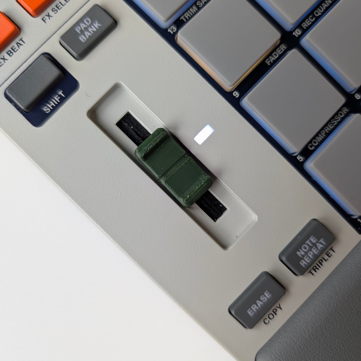 🔥NEW DROP🔥MPC SAMPLE FADER CAP 🪖CIEMNY ZIELONY