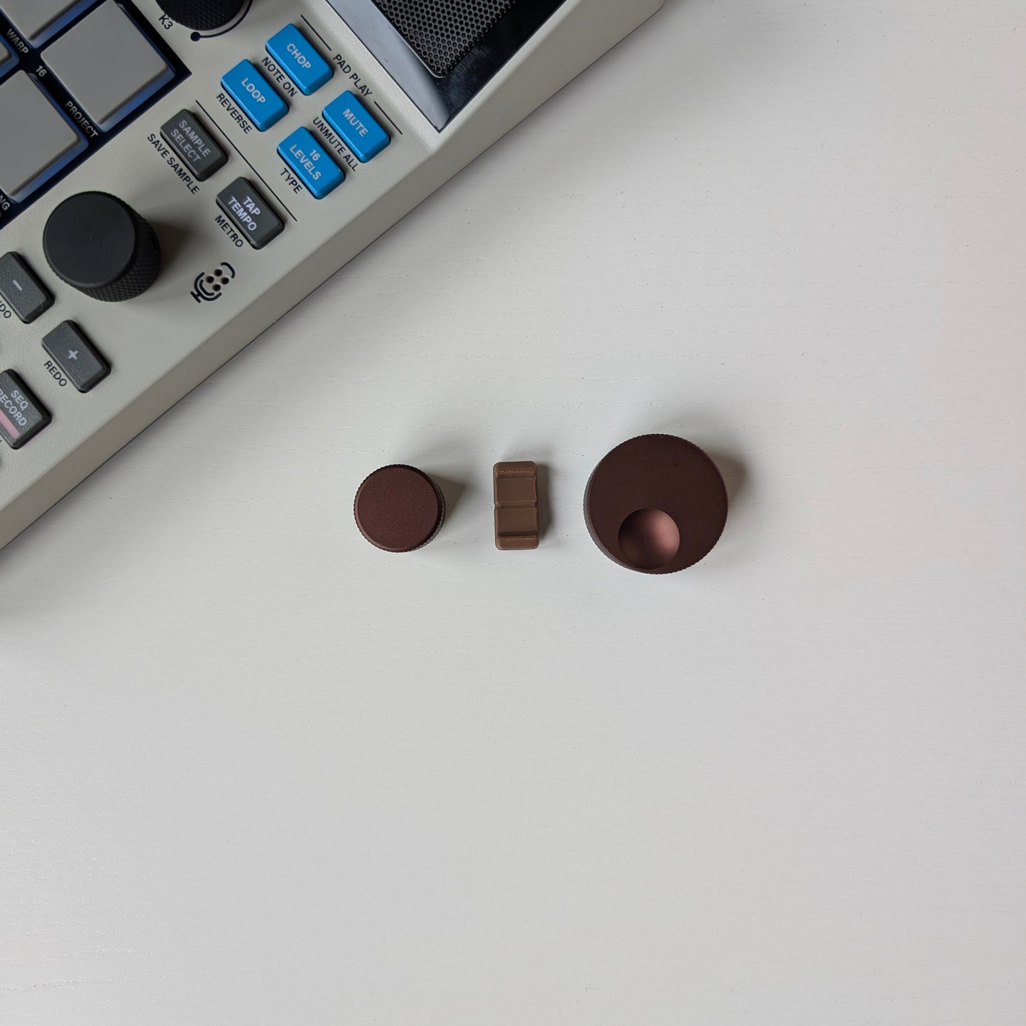 🔥NEW DROP🔥MPC SAMPLE FADER CAP 🍫 CHOCOLATE
