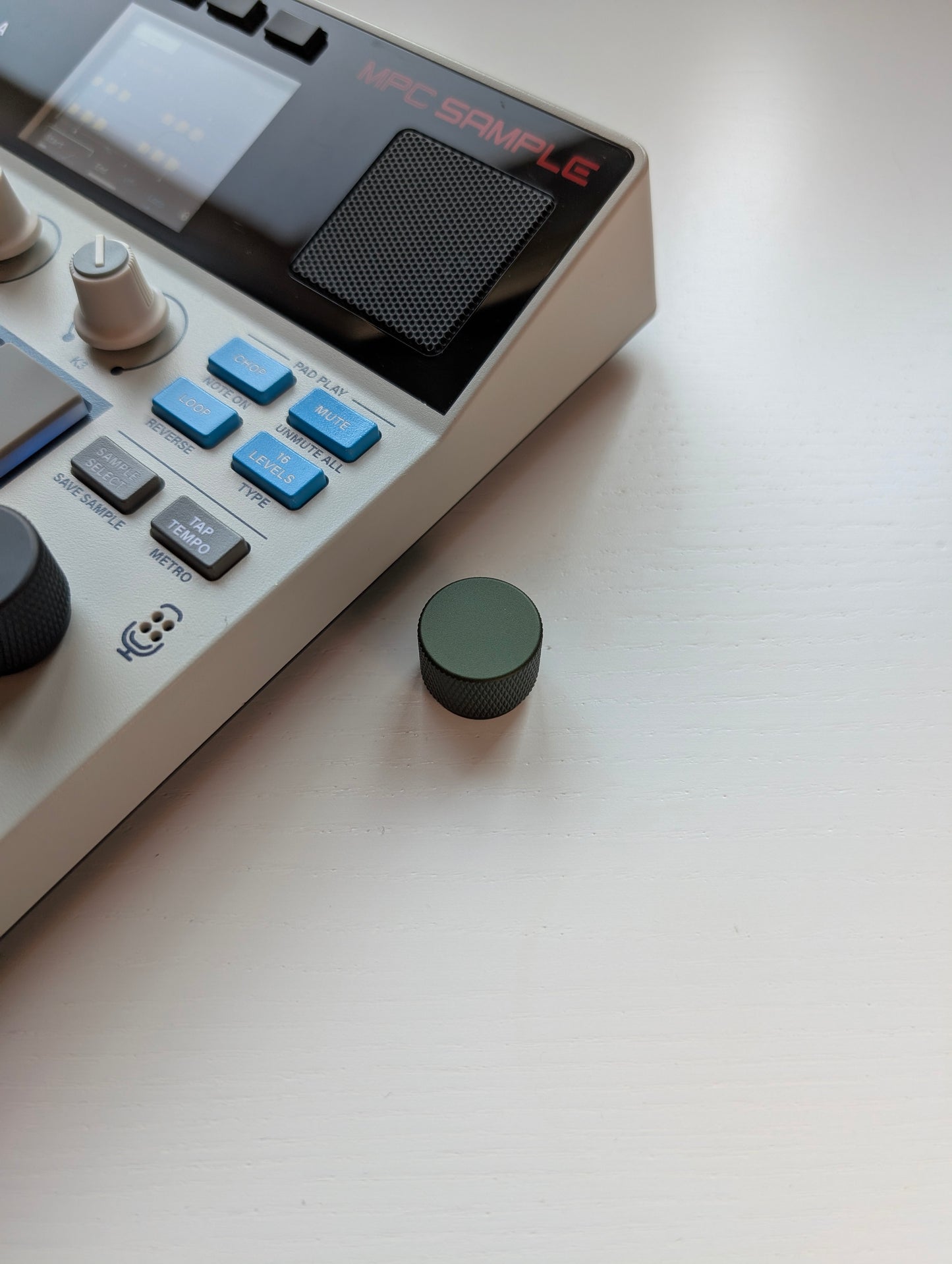 🔥NEW DROP🔥MPC SAMPLE SMALL MAIN KNOB 🪖 ARMY DARK GREEN