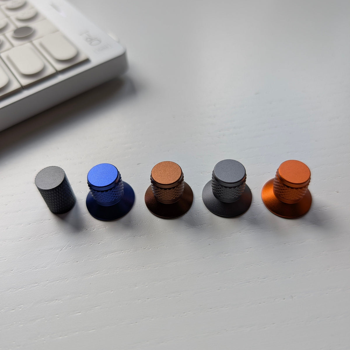 COMING SOON! OP-1 FIELD ZESTAW METALOWYCH POKRĘTEŁ 
